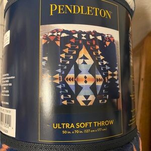 Pendleton throw blanket